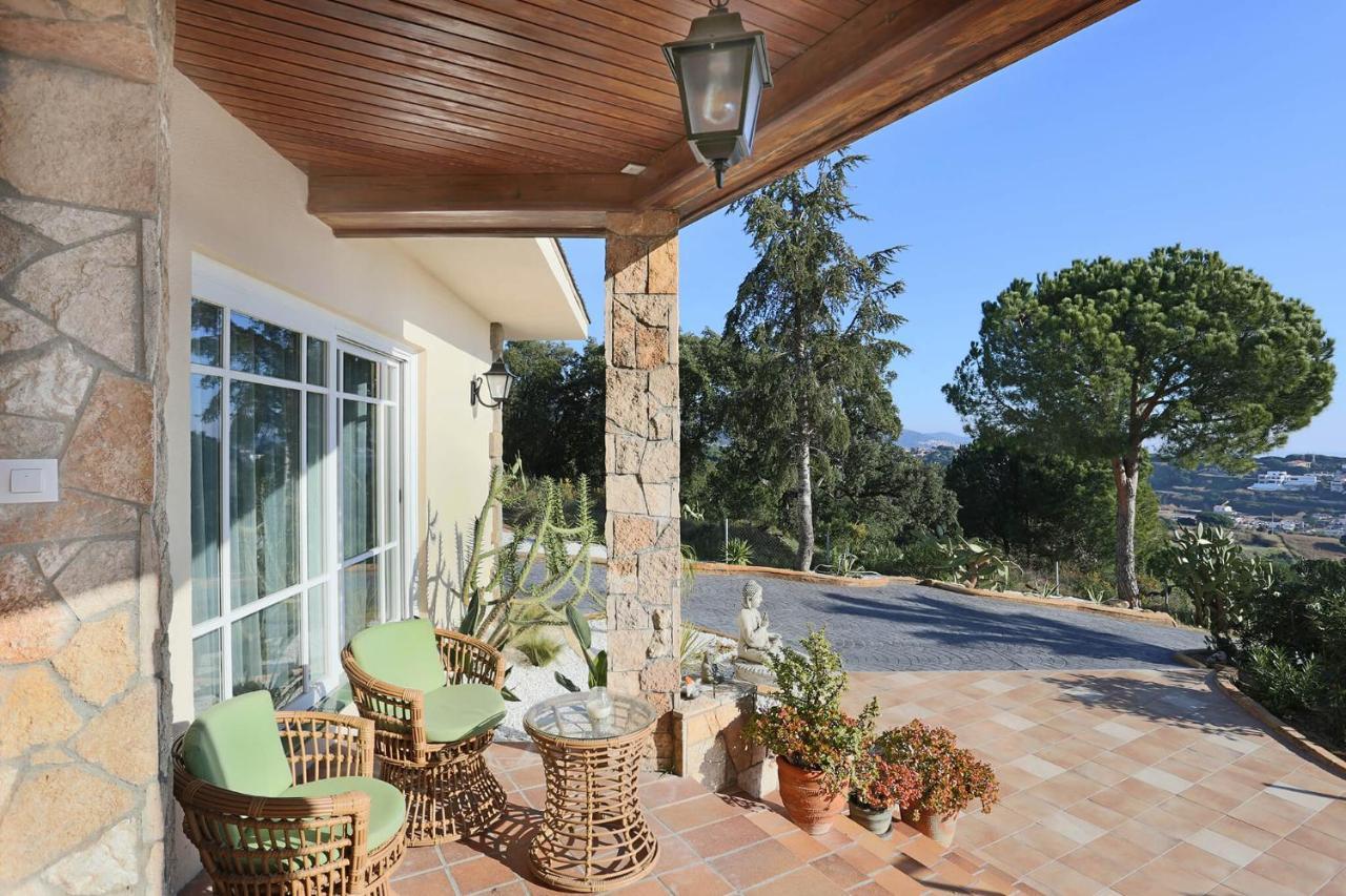 Homestay Villa Estrella - Costa Brava Calella Extérieur photo