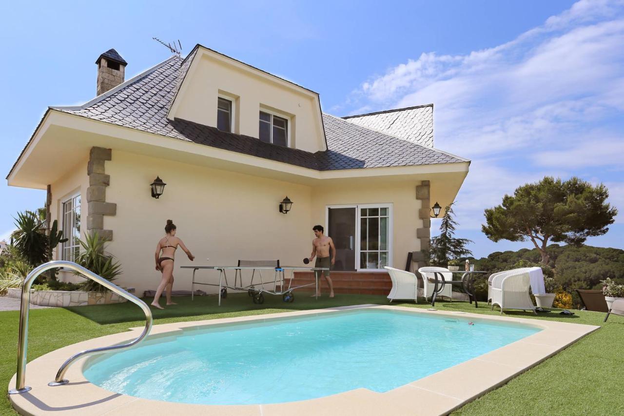 Homestay Villa Estrella - Costa Brava Calella Extérieur photo