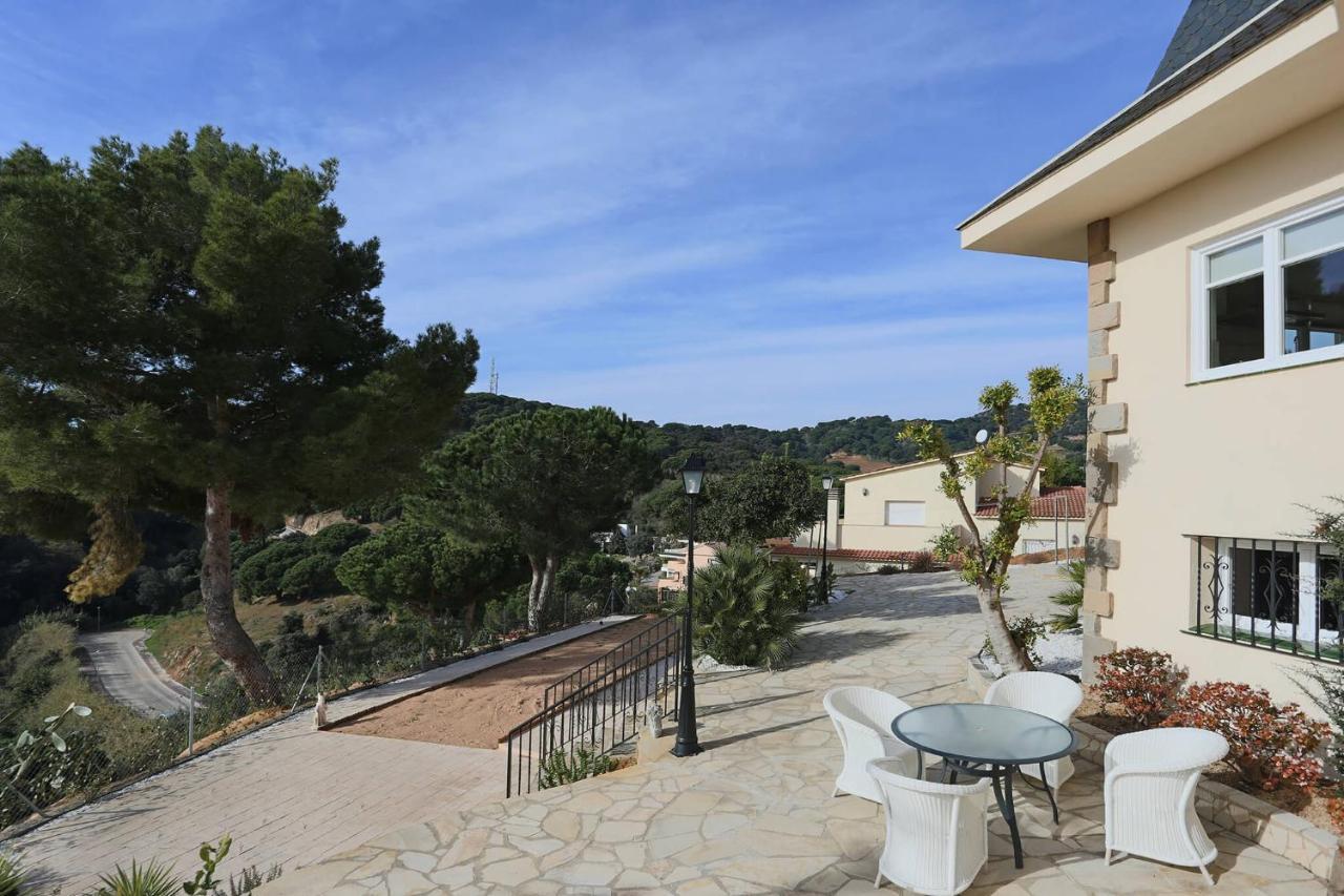 Homestay Villa Estrella - Costa Brava Calella Extérieur photo