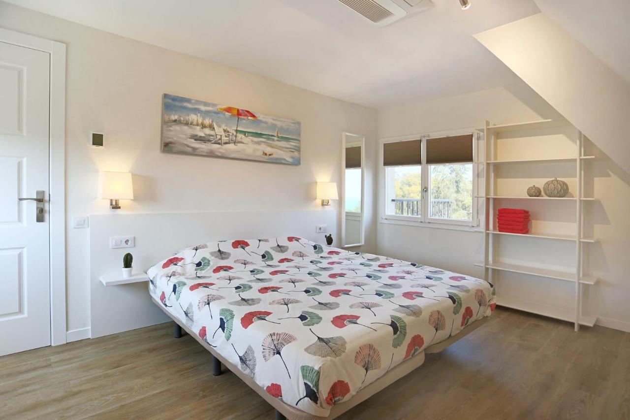 Homestay Villa Estrella - Costa Brava Calella Extérieur photo